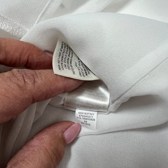 White House Black Market Womens V-neck Studded Pintuck Blouse Size 10 NWOT - Picture 9 of 11